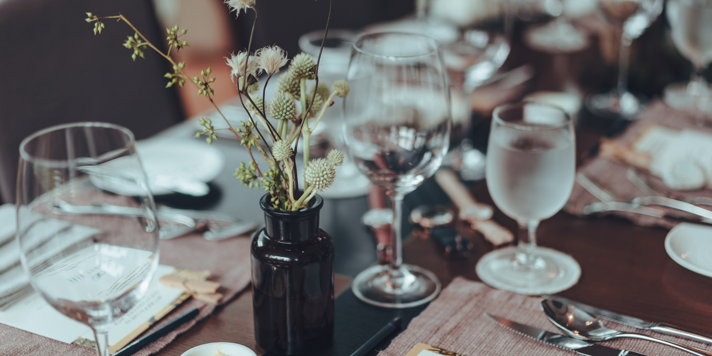 エブリ モーメントを高める:August Berg で完璧な新居祝いギフトを見つけよう