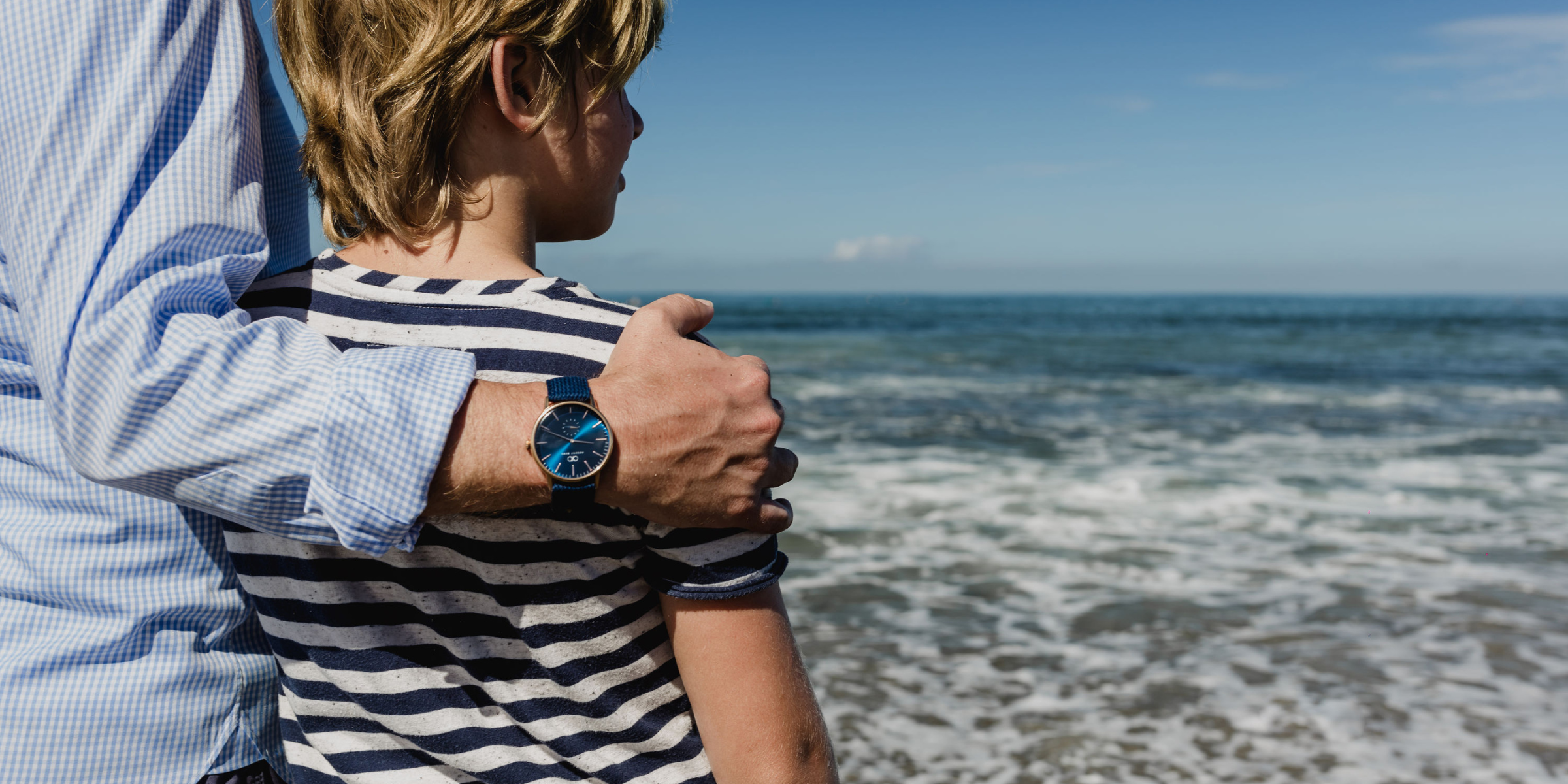 オーガスト バーグ ウォッチで愛と絆を祝う。時代を超えた愛を父の日へ。