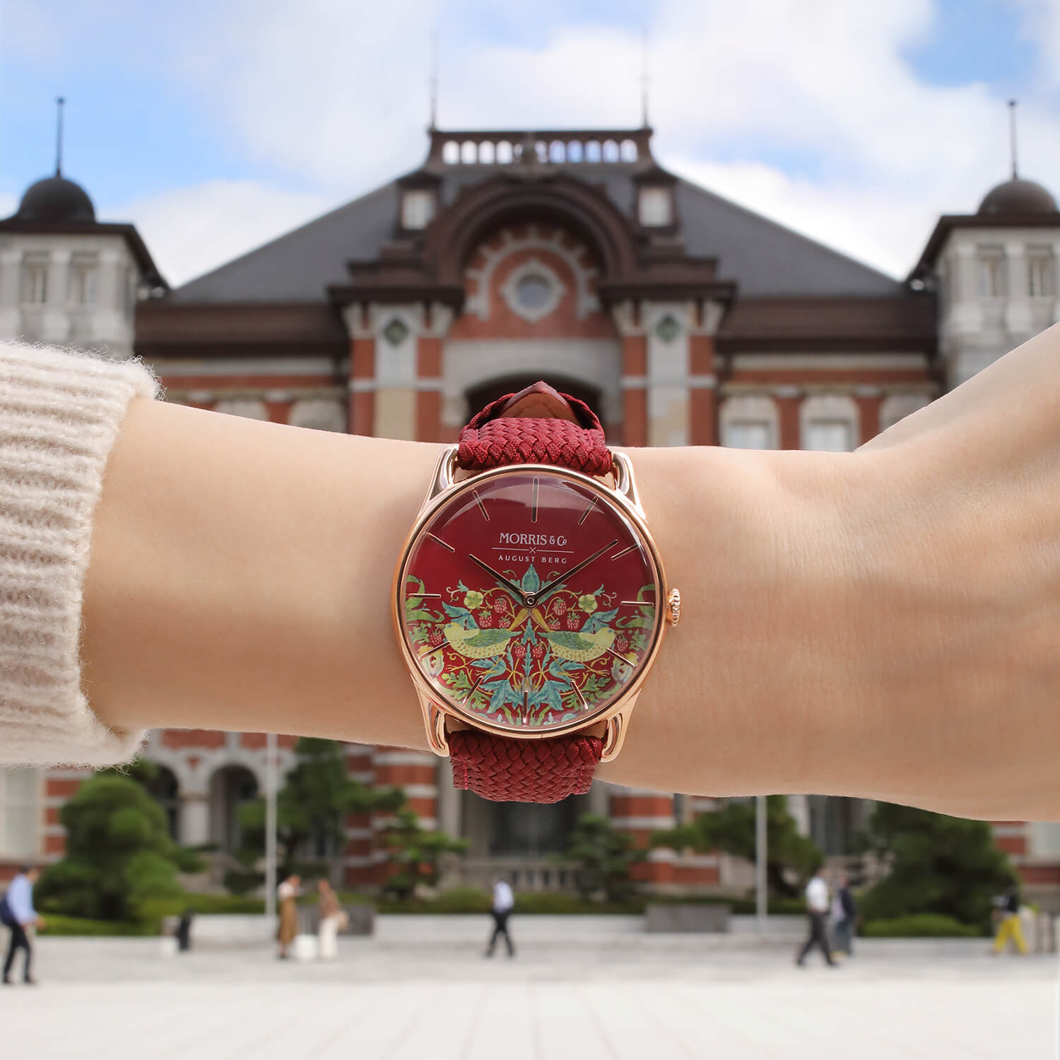 時計 August Berg x Morris & Co. Explore William Morris & Co. x August Berg Watches